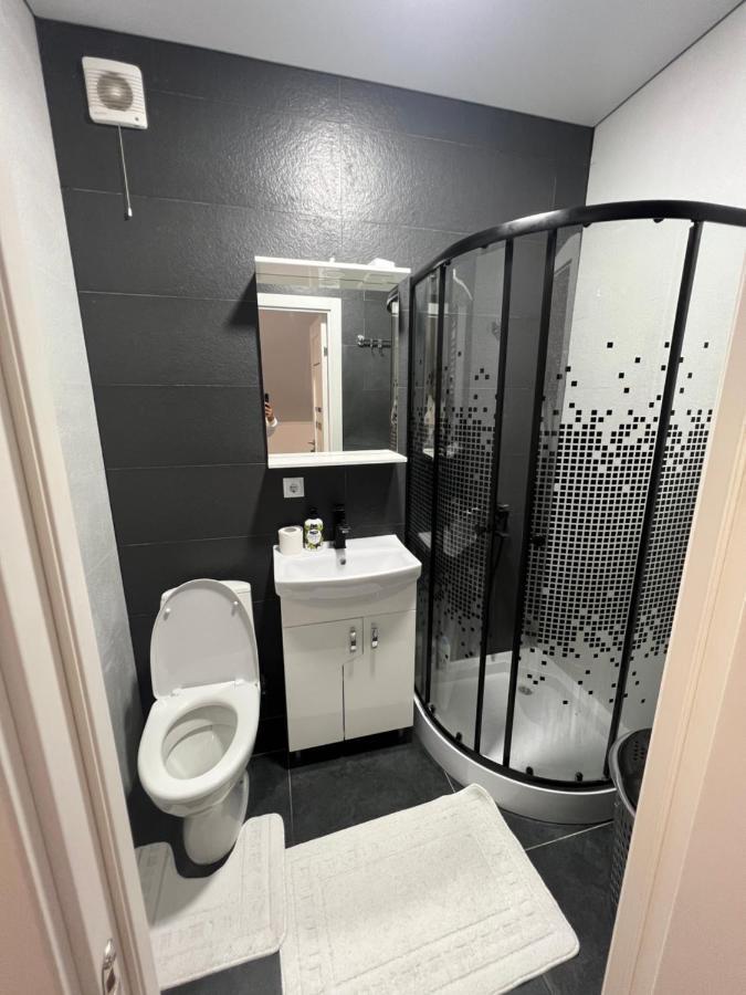 Apartament Edinet-Единец Esterno foto