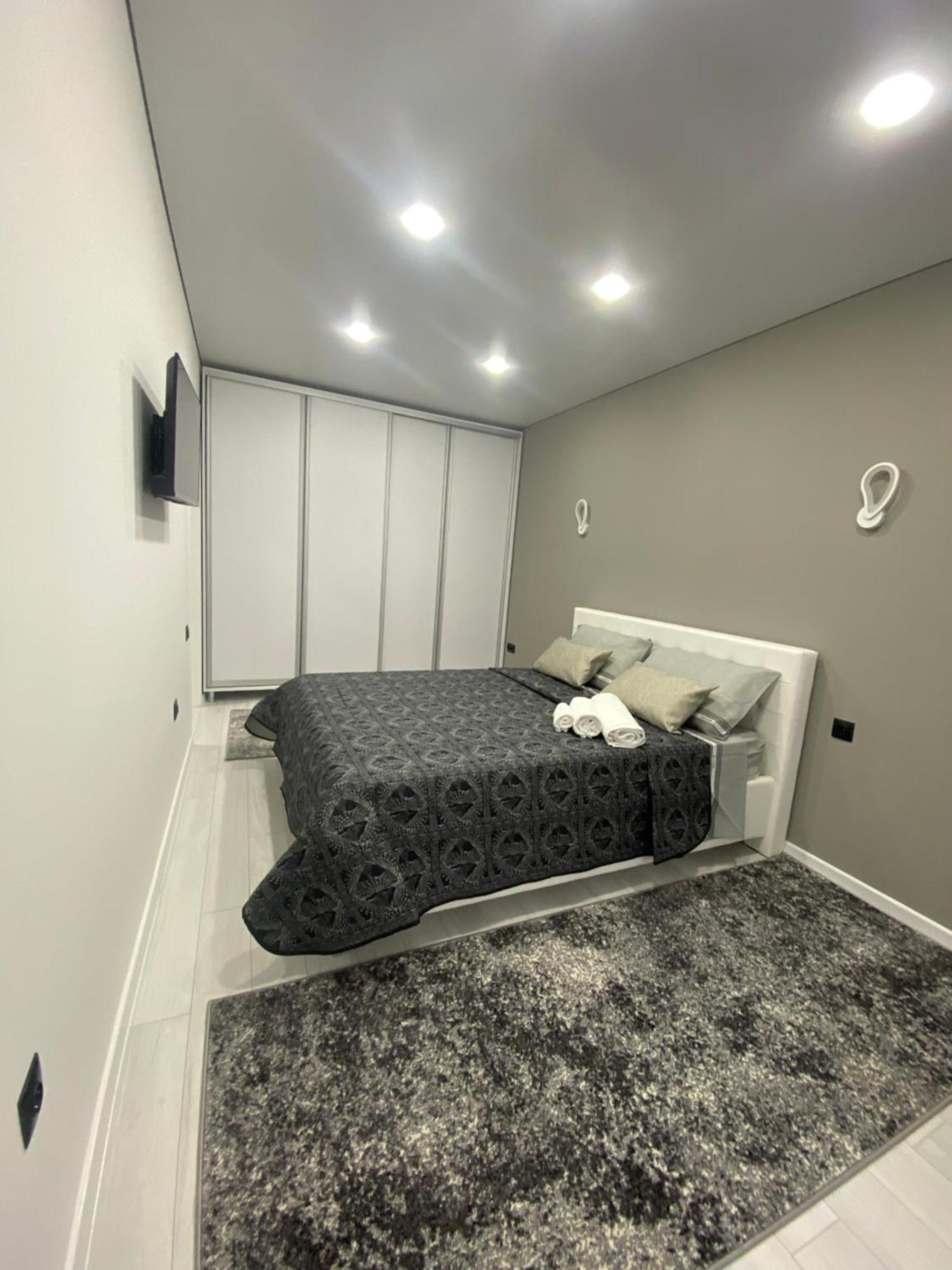 Apartament Edinet-Единец Esterno foto